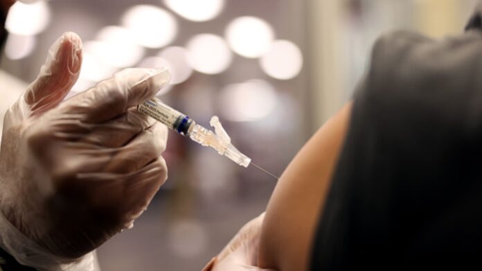 FDA outlines stricter Covid vaccine approval standards