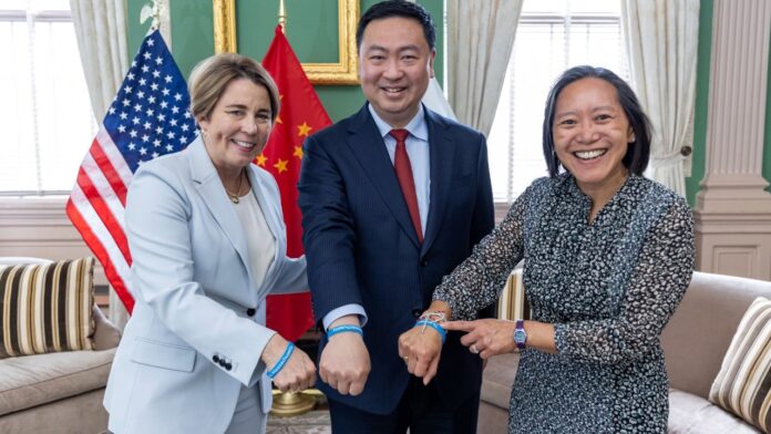 Blue state governor touts meeting with CCP official cozying up to Dems