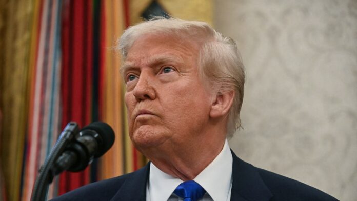 Trump admin live updates: House speaker defends Trump on tariff economic pain