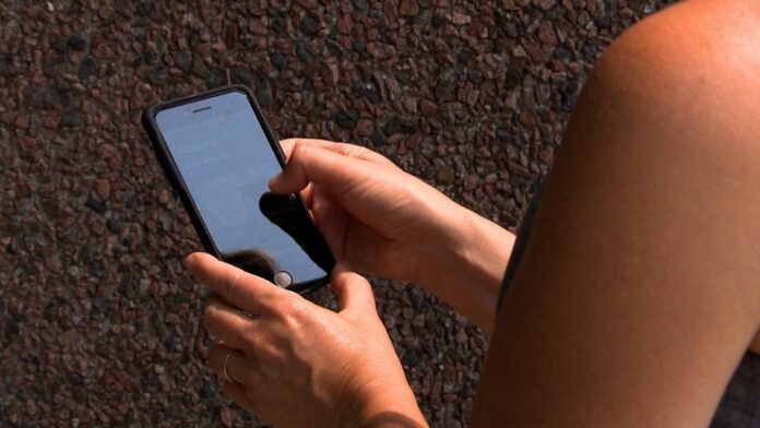 What Quebec’s new law on the sharing of intimate photos without consent does