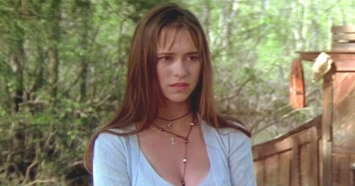 Jennifer Love Hewitt reveals she got hooked in the eye and ankle while shooting I Know What You Did Last Summer films: 'I went blind'