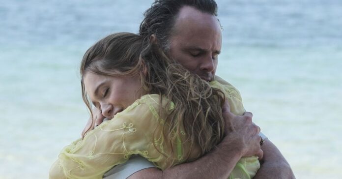 Walton Goggins and Aimee Lou Wood say 'there is no feud' between them after wrapping The White Lotus season three