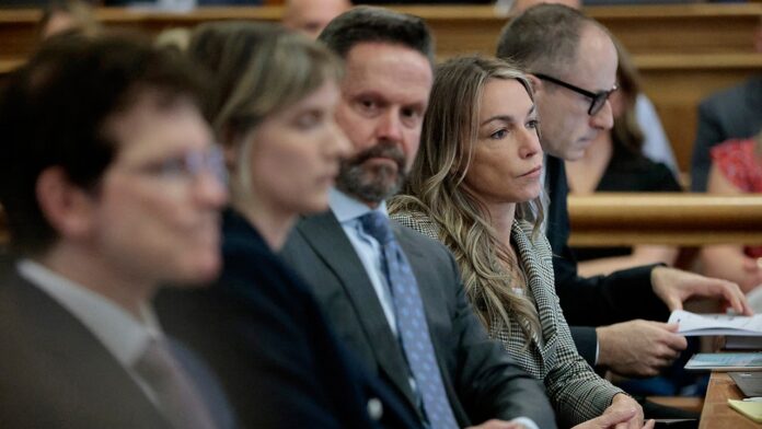 Explosive text messages from fired detective could damage Karen Read murder case